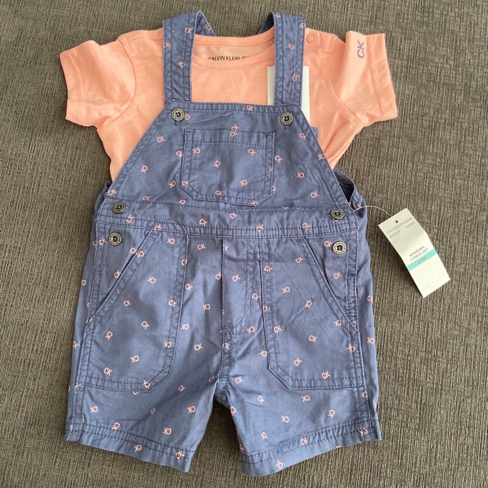 Calvin Klein baby overall set size 6/9 month